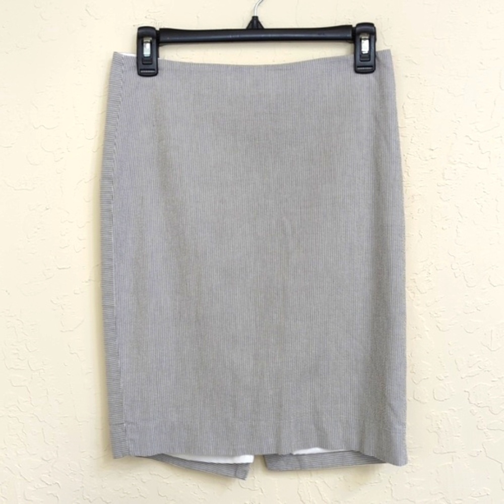 The Limited Seersucker Pencil Skirt Size 2